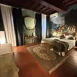Bed & Breakfast La Celeste Galeria 4*
