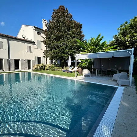 La Celeste Galeria B&B 4*