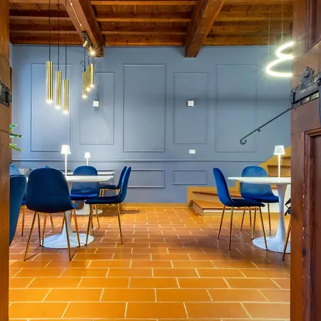 La Celeste Galeria Bed & Breakfast