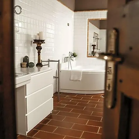 Bed & Breakfast La Celeste Galeria 4*